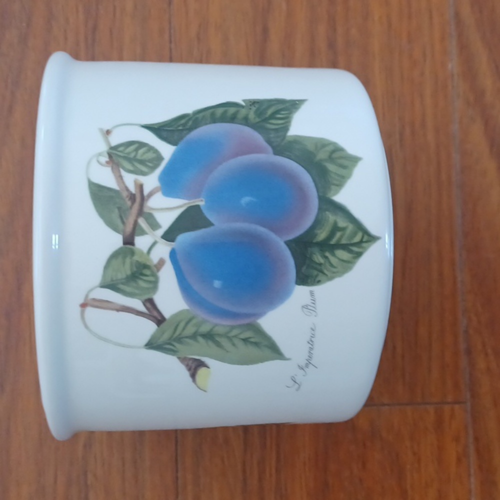 Portmeirion Pomona Botanic Garden Floral Plum 5"wide Vase planter